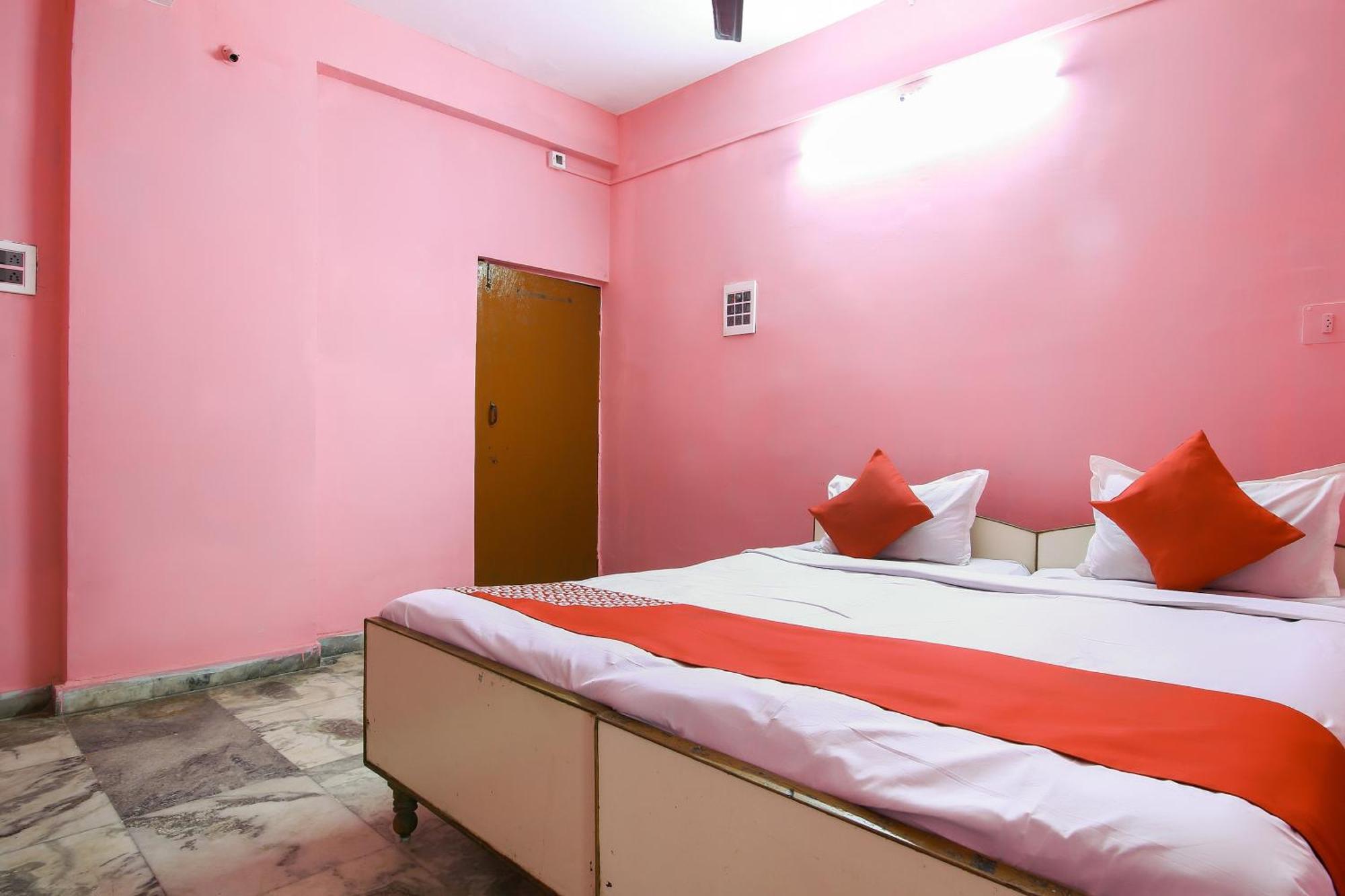 Collection O Nit More Adityapur Formerly Hotel Subheksha Jamshedpur Dış mekan fotoğraf